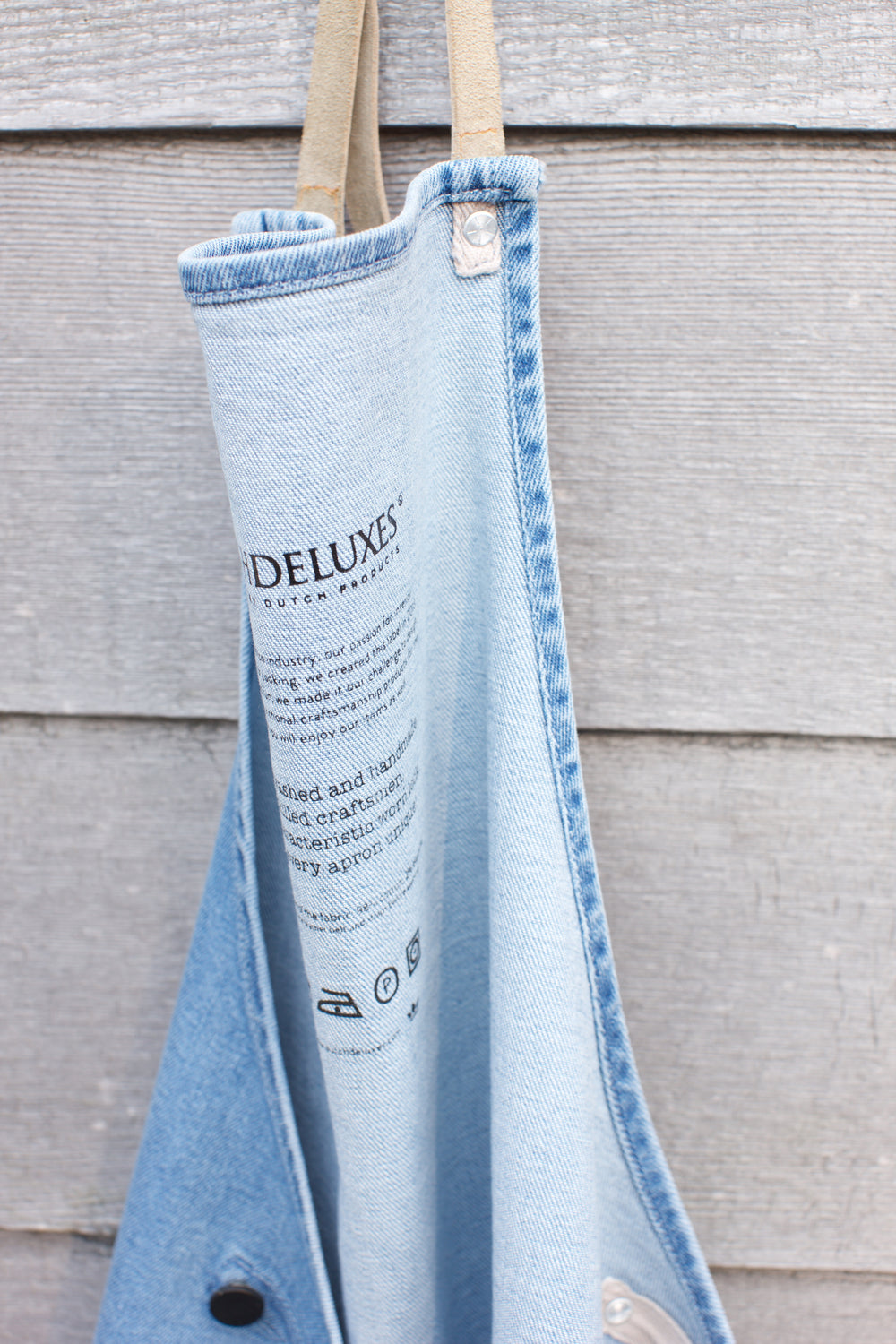 Dutchdeluxes - Handmade - Leather - Barbecue - BBQ - Apron - With carabiner hooks - Washed indigo - Light blue