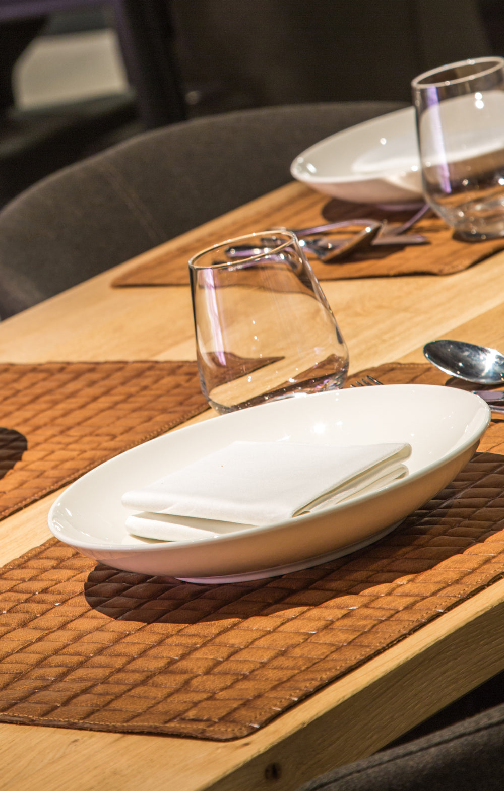 Dutchdeluxes - Full grain leather - Handmade - Luxury - Placemats - 1 piece - Dark brown