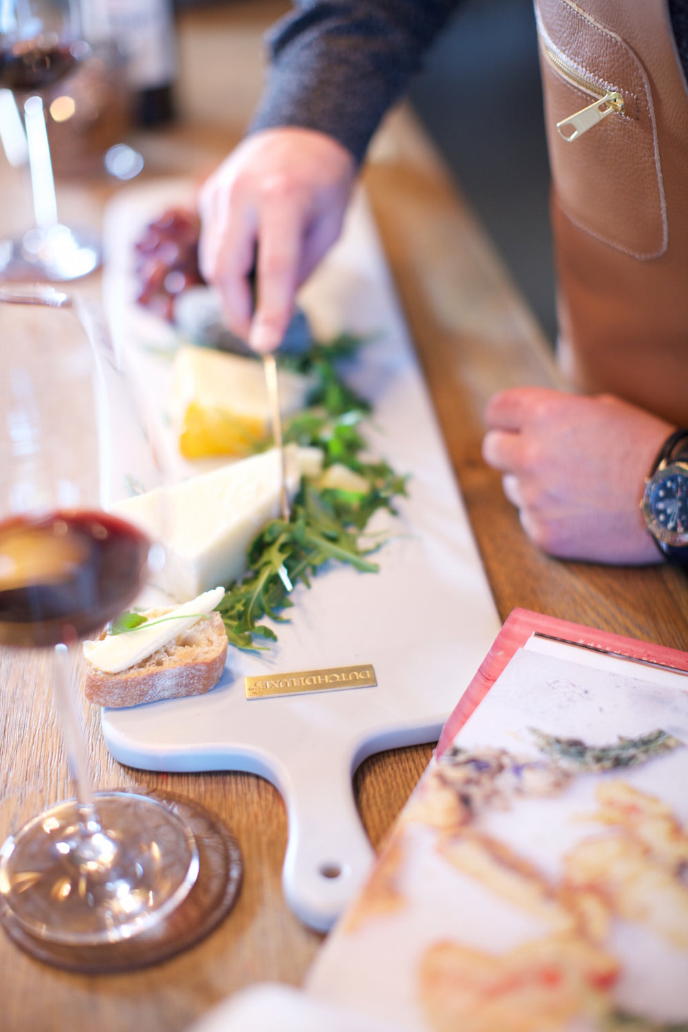 Dutchdeluxes - Handmade - Luxury - Serving Board - Presentation Board - Narrow and Long - Green