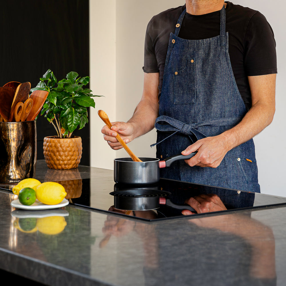 Dutchdeluxes Indigo jeans - Barbecue or kitchen apron - 5 pockets - Blue denim