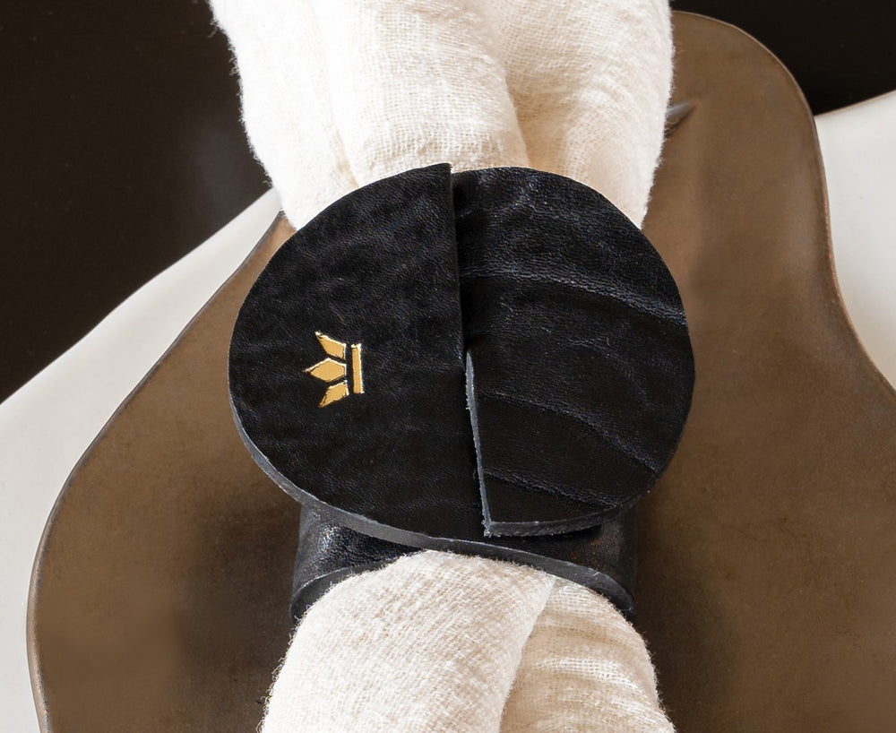 Dutchdeluxes - Napkin Rings - Handcrafted - Leather - 4 Pieces - Vintage Black