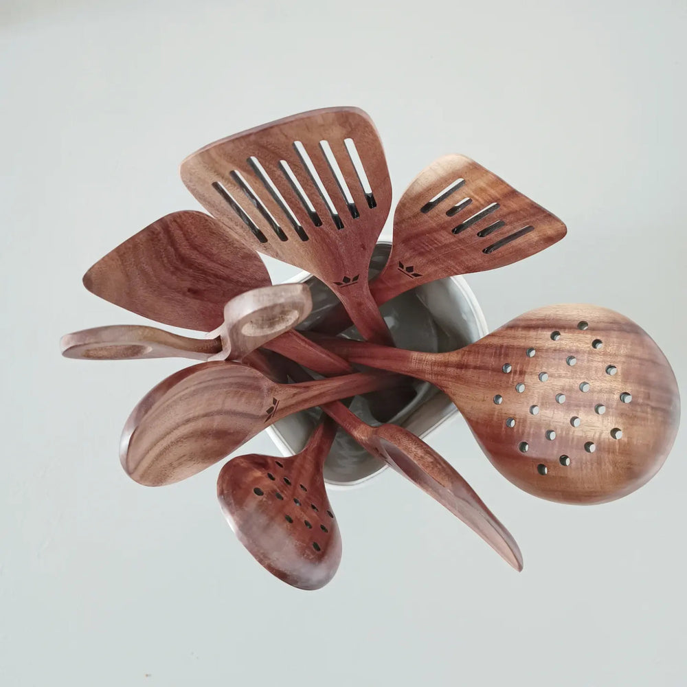 Dutchdeluxes - Luxury acacia wood - Kitchen utensil - Large skimmer - Brown