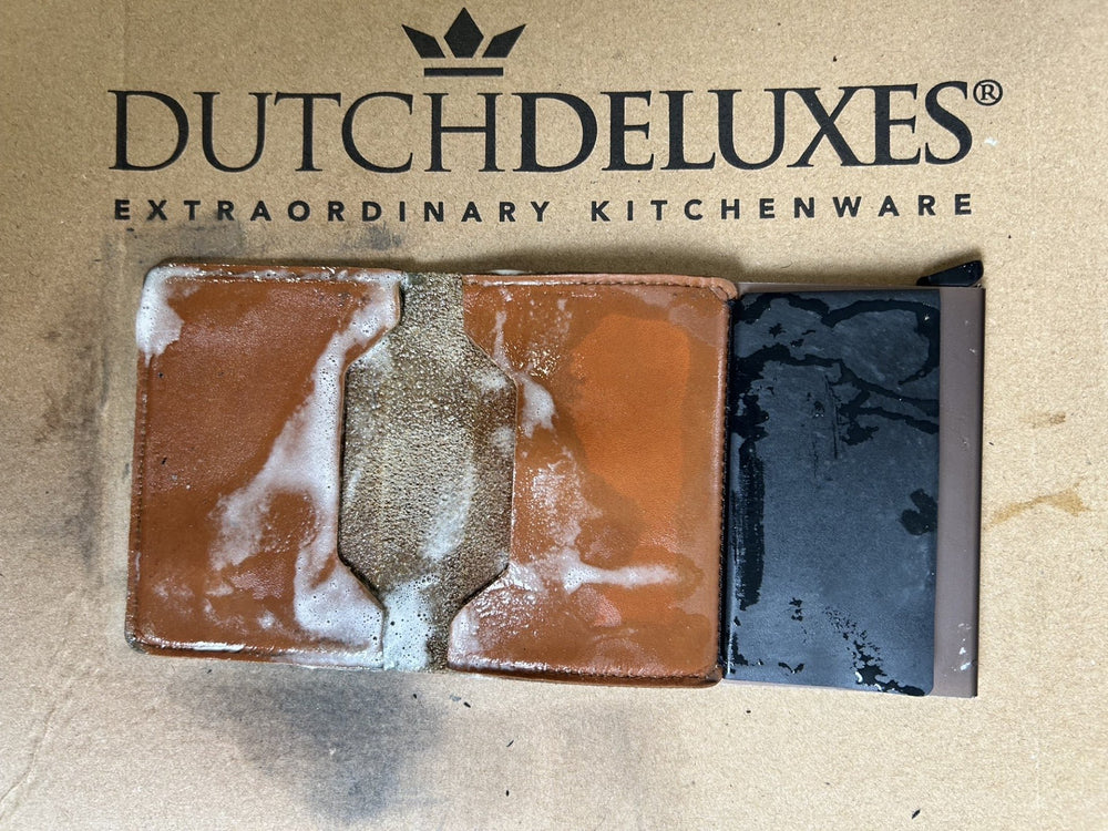 Dutchdeluxes - Maintenance Soap - Cleaning - Bags - Wallets - Purses - Leather - Orange scent