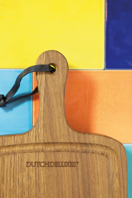 Dutchdeluxes - Handcrafted - Luxury - Barbecue - BBQ - Serving board - Cutting board - 2 Handles - Oak wood - Brown