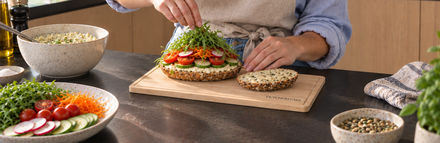- DERZEIT NUR IM VORVERKAUF Spülmaschinenfestes mittelgroßes HÜHNCHEN- 40 x 25 x 2 cm - Rechteckig - HORECA-küchengeeignet