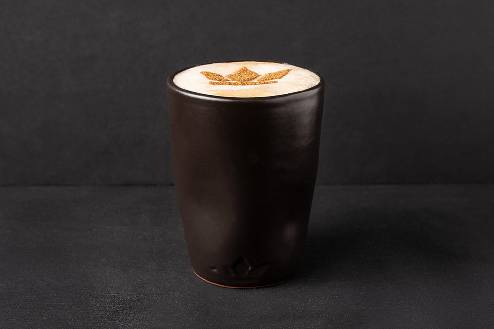 Dutchdeluxes – Keramik – Handgefertigt – Großer luxuriöser ergonomischer Becher – Geeignet für Tee und Kaffee – Schwarz