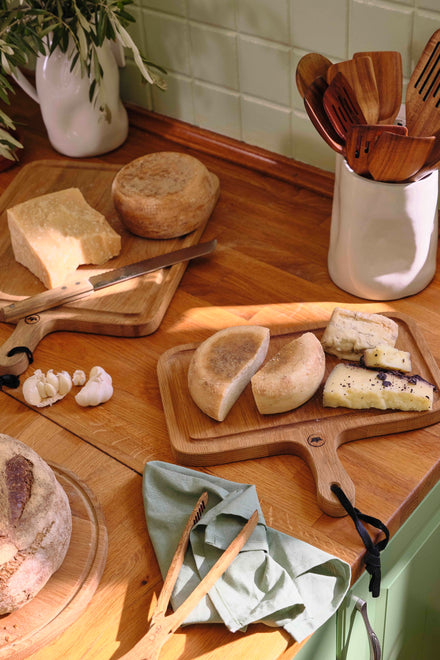 Dutchdeluxes - Handgemaakt - Luxe - Serveer- en snijplank - Eikenhout - Lichtbruin