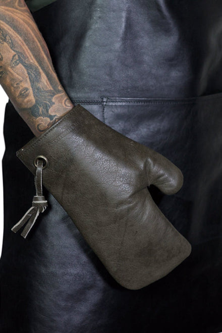 Dutchdeluxes - Oven Mitt - Handmade - (Full-grain) Leather - Grey - Suitable for Barbecue - Includes Gift Box