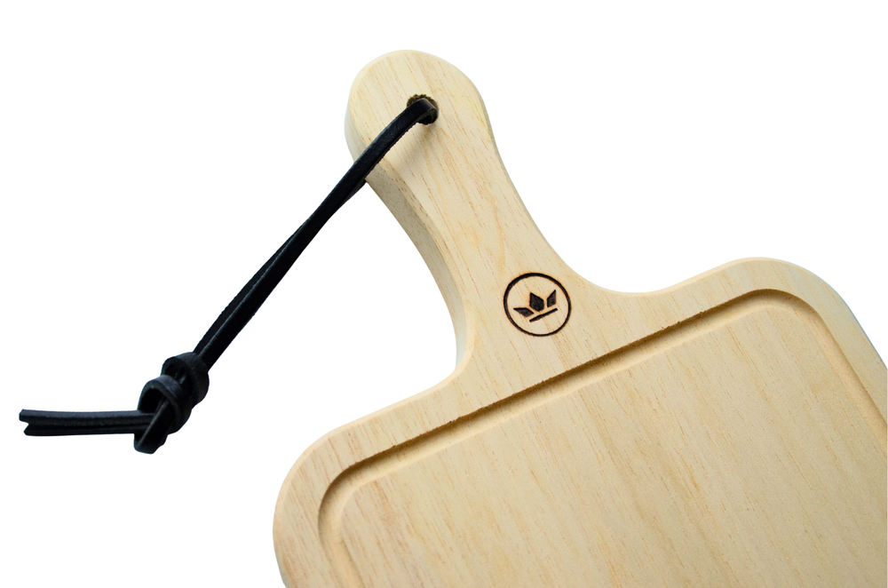 HORECA Spülmaschinenfestes Schneide- und Präsentationsbrett aus 100 % Holz – Rechteckig – Mit Griff