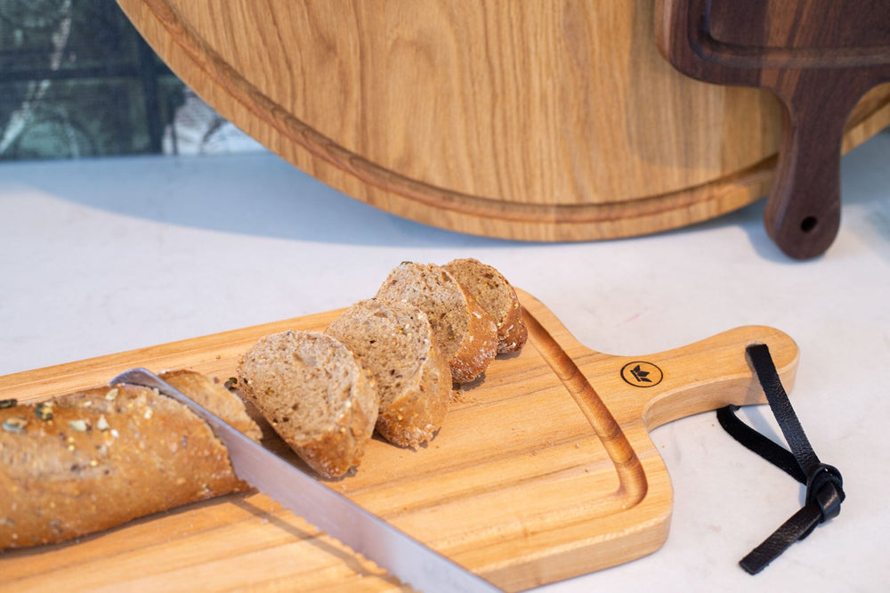 Dutchdeluxes - Luxury - Oak wood - Rectangular - Bread board - Cutting board - Serving board - XL - 70x34 cm - Brown